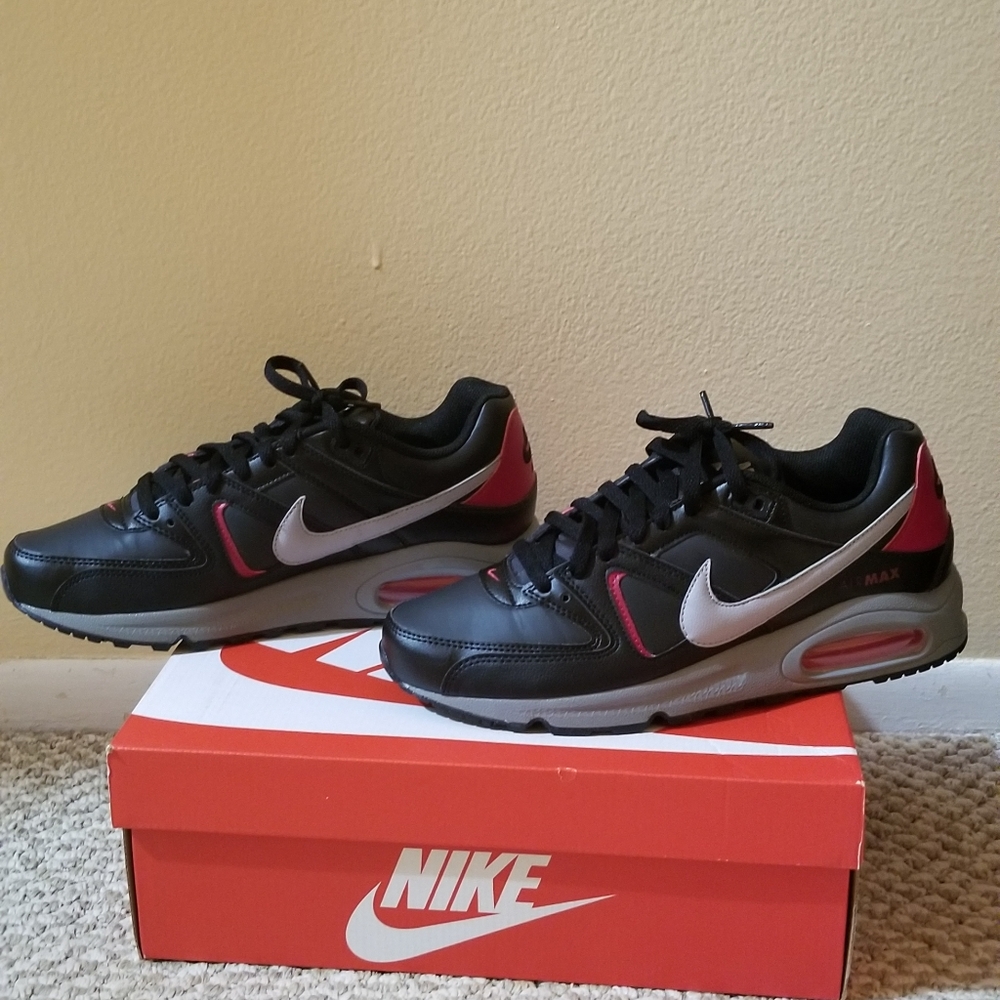 Nike Air Max Command